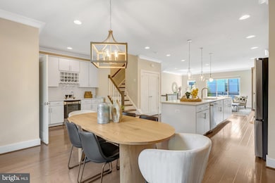 4912 Trail Vista Ln, Chantilly, VA 20151 - photo 6