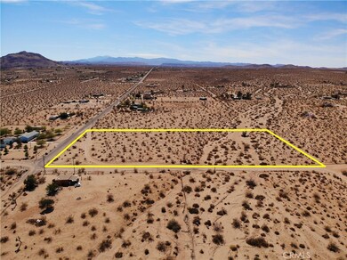 92277 Aberdeen Dr, Joshua Tree, CA 92252 - photo 4