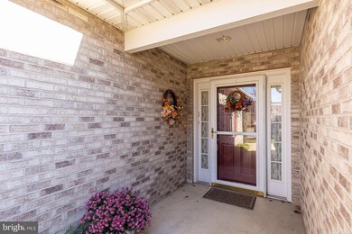 127 Spanish Oak Rd, Stephens City, VA 22655 - photo 2