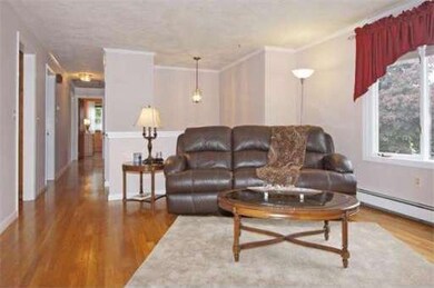 10 Mashpee Cir, Northborough, MA 01532 - photo 5