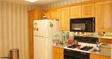 550 Central Ave unit J-11, Linwood, NJ 08221 - photo 3