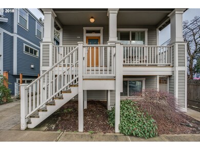 207 N Stafford St unit A, Portland, OR 97217 - photo 2