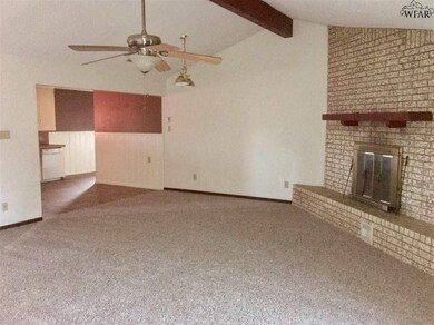 1619 Hursh Ave, Wichita Falls, TX 76302 - photo 4