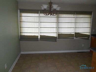 4559 Elmhurst Rd, Toledo, OH 43613 - photo 5