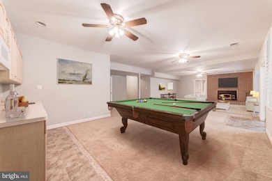 7395 Beechwood Dr, Springfield, VA 22153 - photo 6