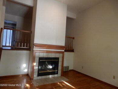 15 Stratton Cir, Troy, NY 12182 - photo 3