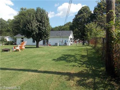 507 Weatherford Dr, King, NC 27021 - photo 3