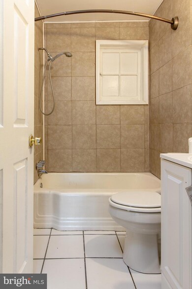 2 Galveston Place SW unit 1, Washington, DC 20032 - photo 5