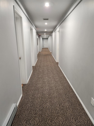 1 Bengeyfield Dr unit 2G, East Williston, NY 11596 - photo 4