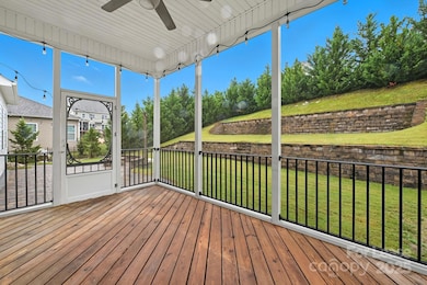 Screened Portch off Dinette on Main Level