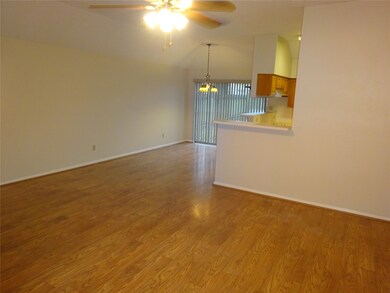 8635 Sunny Ridge Dr, Houston, TX 77095 - photo 4