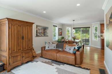 20 Smith Ln, Medford, MA 02155 - photo 6