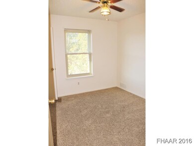 401 Texas St, Copperas Cove, TX 76522 - photo 3