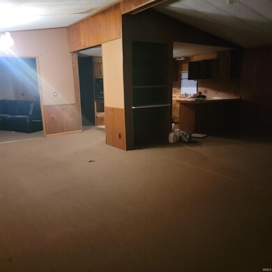 123 Walnut St, Marion, IN 46952 - photo 3