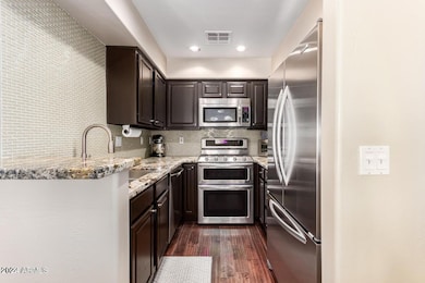 5015 E Cheyenne Dr unit 23, Phoenix, AZ 85044 - photo 6