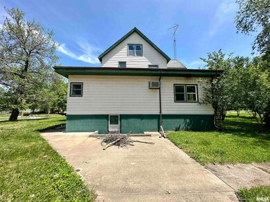 202 E Liberty St, Virginia, IL 62691 - photo 4