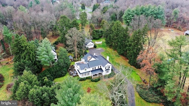 230 Masons Ln SE, Leesburg, VA 20175 - photo 2