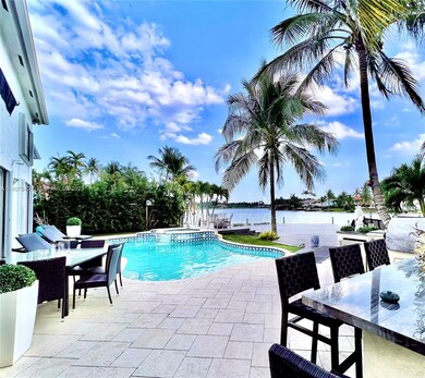 11320 NW 64th Terrace, Doral, FL 33178 - photo 2