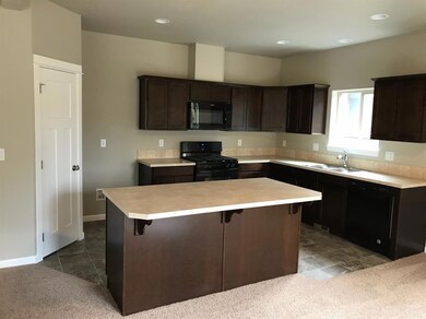 unlisted-address, Bend, OR 97702 - photo 2