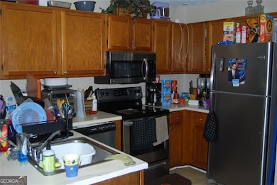 6003 Sherwood Trace, Lithonia, GA 30038 - photo 5