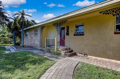 2404 Emily Dr, Jacksonville, FL 32216 - photo 2