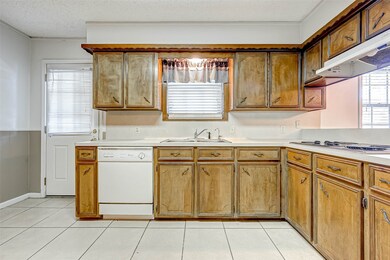 8423 Brinkmeyer Rd, Needville, TX 77461 - photo 5