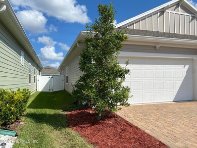 1423 Aspenwood Dr, Jacksonville, FL 32211 - photo 5