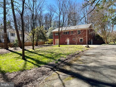 424 Great Falls St unit LOWER APT, Falls Church, VA 22046 - photo 2