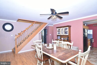 73 Appletree Dr, Levittown, PA 19055 - photo 6