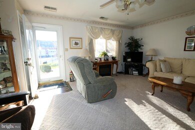 18012 Putter Dr, Hagerstown, MD 21740 - photo 3