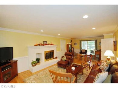 Den/Family/Great Room - This room features hardwoo