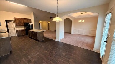 1915 Soque Cir, Jefferson, GA 30549 - photo 3