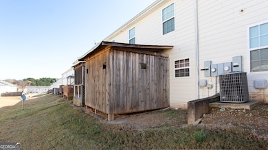 690 Georgetown Ln, Jonesboro, GA 30236 - photo 5