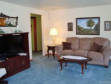 286 Homestead Dr, North Tonawanda, NY 14120 - photo 3