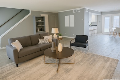 8715 Starcrest Dr unit 23, San Antonio, TX 78217 - photo 2