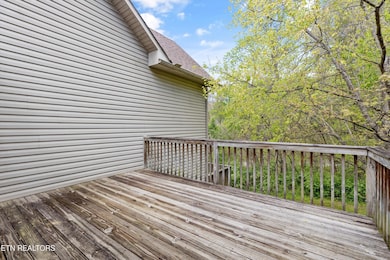 unlisted-address, Knoxville, TN 37923 - photo 7