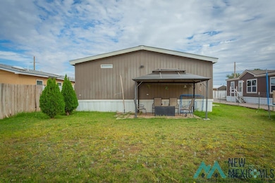 910 W J Clarke Dr, Artesia, NM 88210 - photo 2