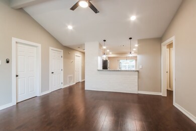 6015 Black Maple Ln, Houston, TX 77088 - photo 6