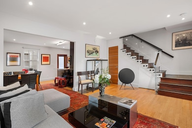 5 - Living Room