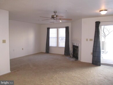 14308 Bowsprit Ln unit 12, Laurel, MD 20707 - photo 3