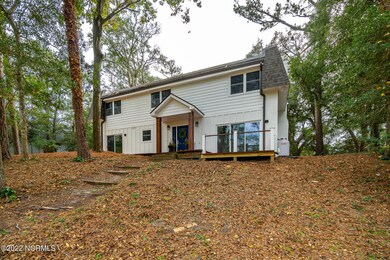 125 Oakleaf Drive, Pine Knoll Shores