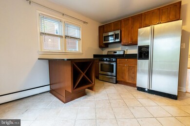 21 W Taylor Run Pkwy, Alexandria, VA 22314 - photo 7