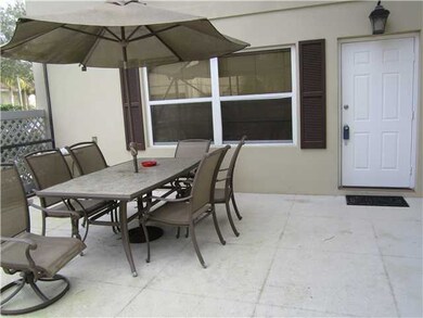 32 Danbury Ct unit A, Royal Palm Beach, FL 33411 - photo 2