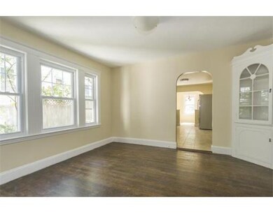 138 Winchester St unit 1, Brookline, MA 02446 - photo 5