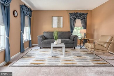 2309 Snowflake Dr, Odenton, MD 21113 - photo 5