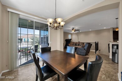 Red Oak 103 - 08Dining