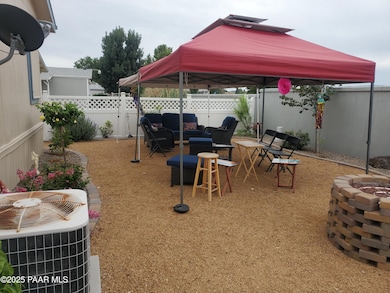 724 N Mesquite Tree Dr, Dewey-Humboldt, AZ 86327 - photo 2