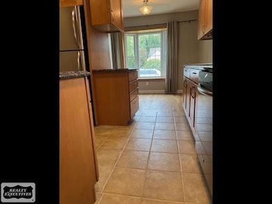 2226 Sprague Ave, Royal Oak, MI 48067 - photo 3