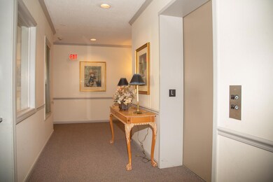 Allaire Common Hallway