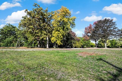 1753 Midwest Club Pkwy, Oak Brook, IL 60523 - photo 4